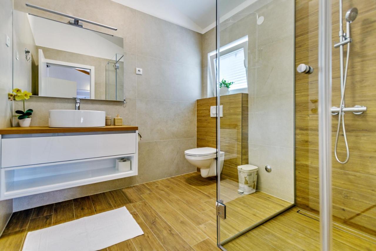 Luxury Stone Villa With Pool - Brisevo Екстериор снимка
